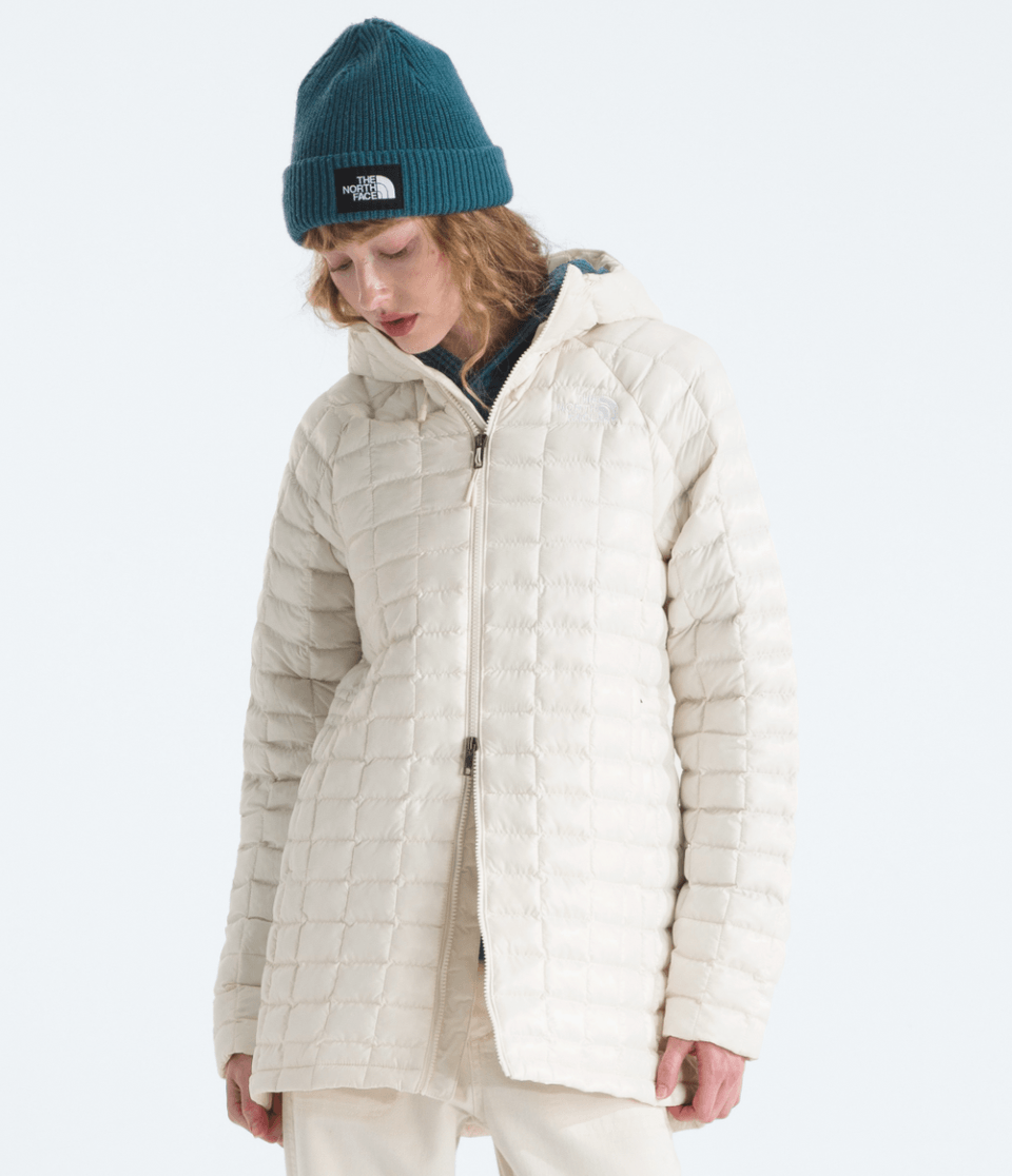 Parca Feminina Thermoball Hooded White Dune