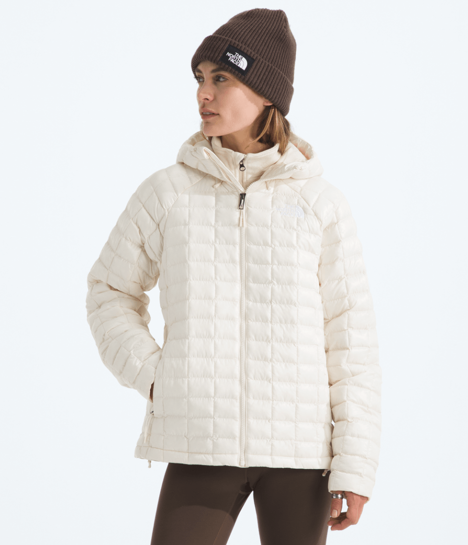 Jaqueta Feminina Thermoball Hooded White Dune